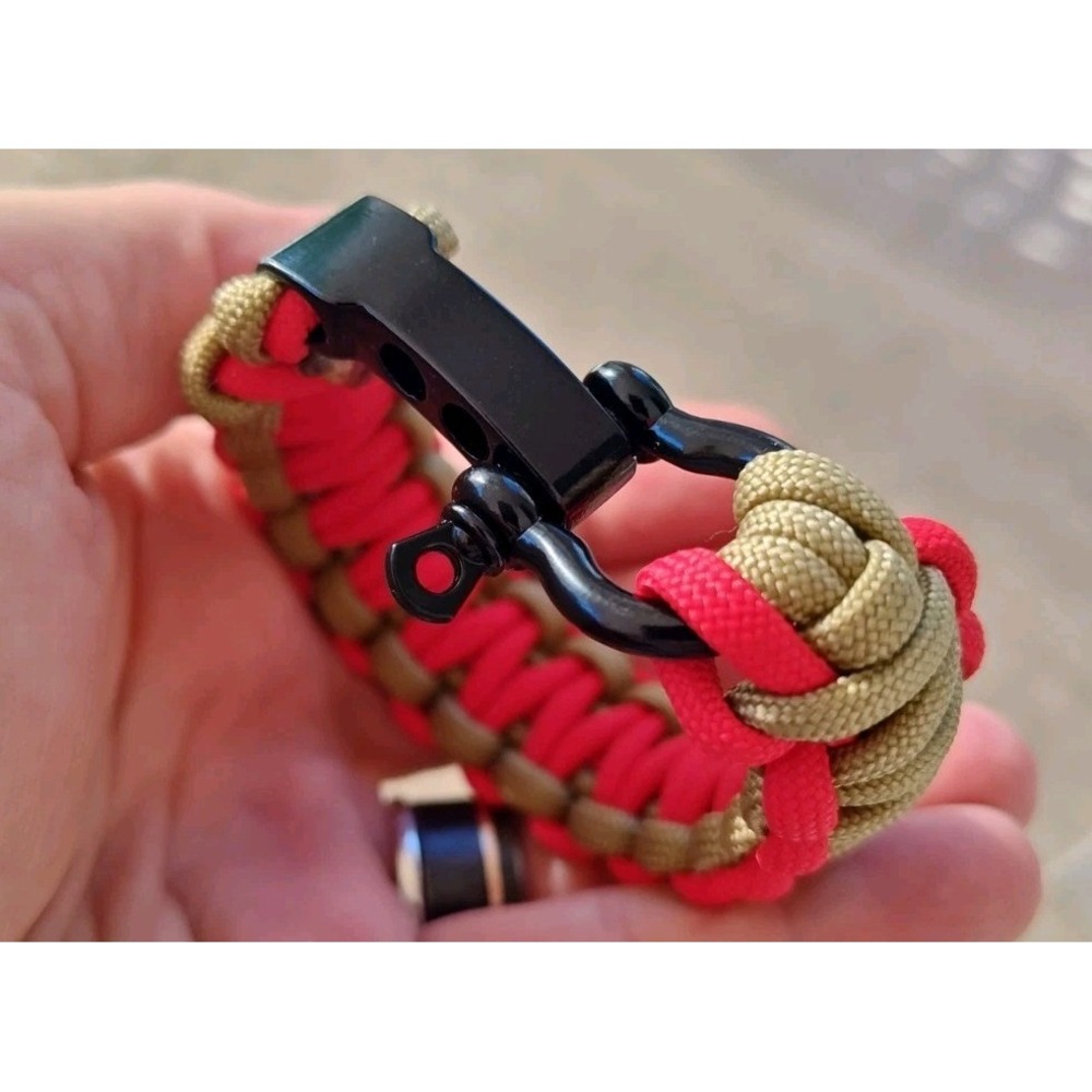 Las Vegas Paracord Bracelet Red Gold Adjustable Metal black Buckle Handmade 9"